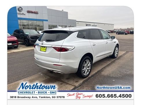 Used 2023 Buick Enclave Essence w/ Experience Buick Package image 33
