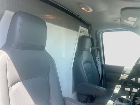 Used 2023 Ford E-350 and Econoline 350 Super Duty w/ Power Windows & Locks Group RWD image 26
