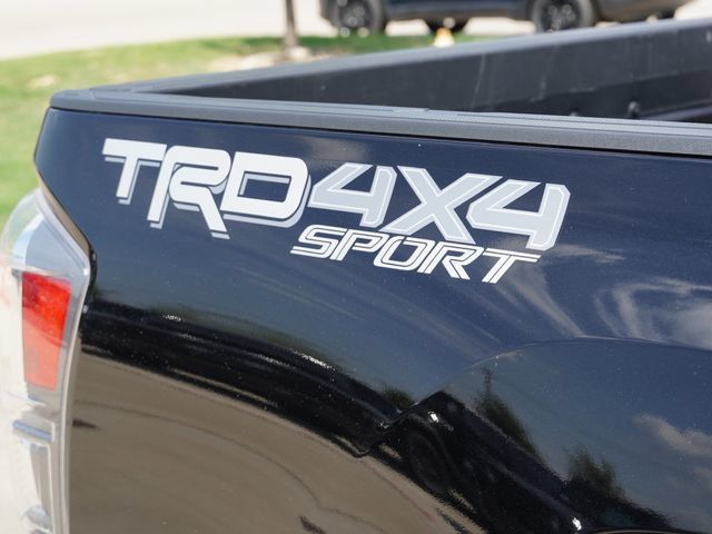 Used 2023 Toyota Tacoma TRD Sport w/ Technology Package AWD/4WD image 17