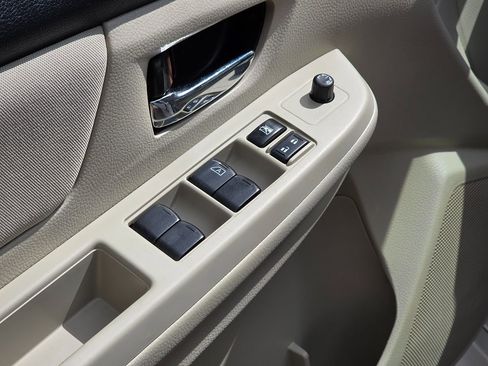 Used 2013 Subaru Impreza 2.0i Sport Premium image 26