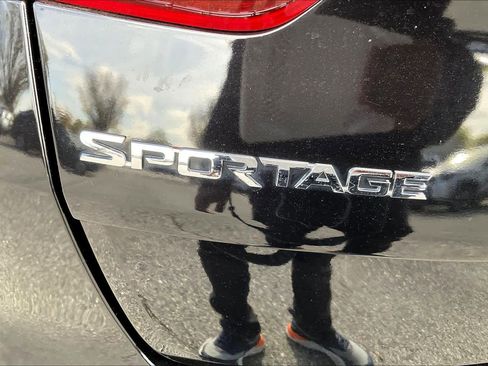 Used 2022 Kia Sportage LX w/ LX AWD Value Edition Package image 10