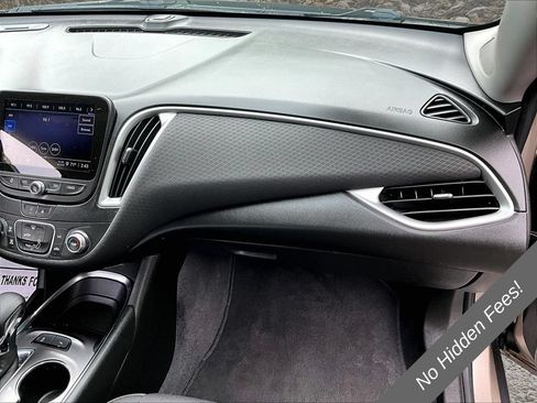 Used 2022 Chevrolet Malibu LS w/ Driver Confidence Package II FWD image 14