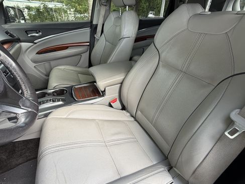 Used 2018 Acura MDX FWD w/ Advance Package image 17