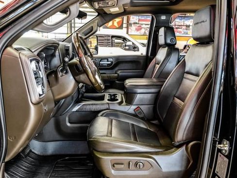 Used 2023 GMC Sierra 3500 Denali w/ Denali Ultimate Package AWD/4WD image 6