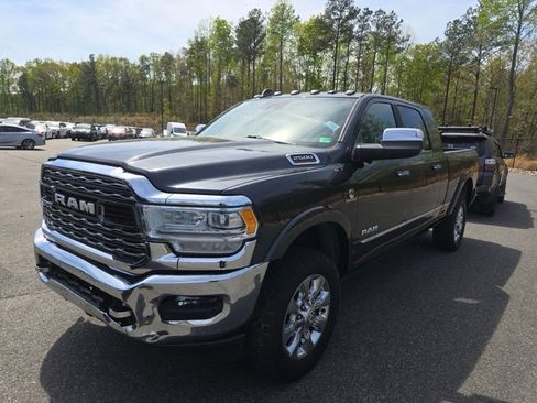 Used 2019 RAM 2500 Limited image 2