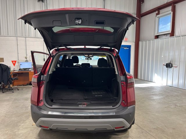 Used 2021 Nissan Rogue SV AWD/4WD image 27