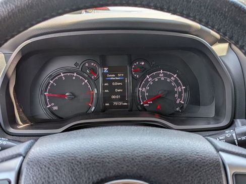 Used 2022 Toyota 4Runner Trail Special Edition AWD/4WD image 21
