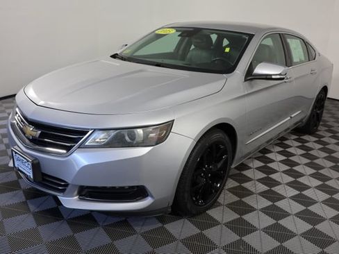 Used 2015 Chevrolet Impala LTZ FWD image 4