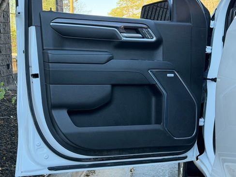 Used 2023 Chevrolet Silverado 1500 LTZ image 29