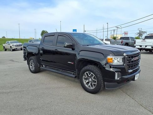 Used 2022 GMC Canyon AT4 w/ Trailering Package AWD/4WD image 3