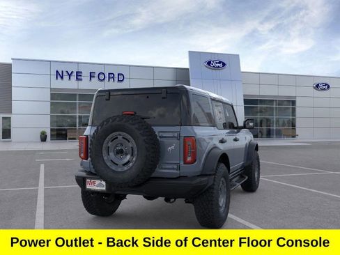 New 2025 Ford Bronco Badlands w/ Sasquatch Package image 8