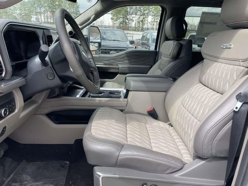 New 2026 Ford F450 Platinum w/ Platinum Plus Package image 15