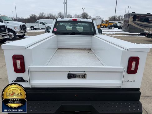 Used 2023 Ford F250 XL w/ XL Chrome Package RWD image 18