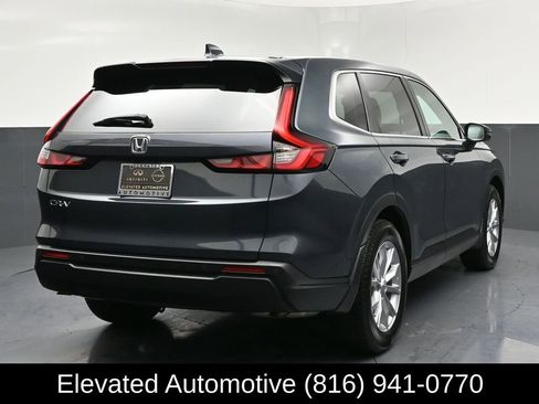 Used 2023 Honda CR-V EX-L image 4