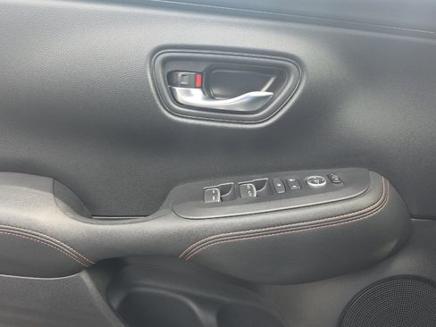 Used 2024 Honda HR-V Sport image 11
