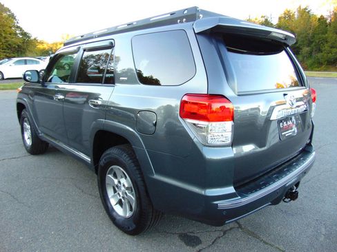 Used 2012 Toyota 4Runner SR5 image 35