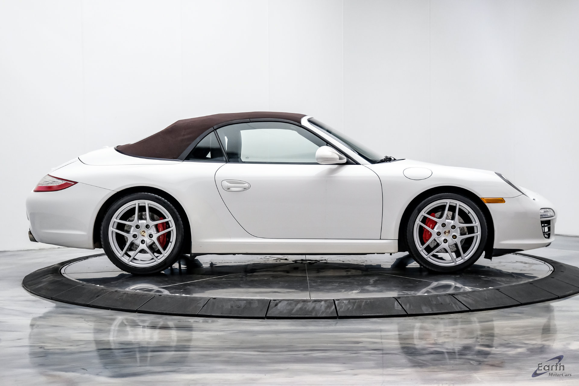 Used 2011 Porsche 911 Carrera S RWD image 26