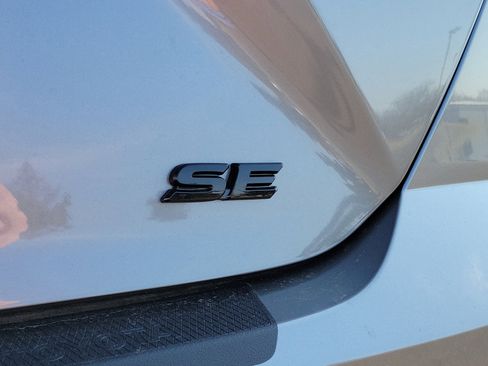 New 2026 Toyota Camry SE image 7