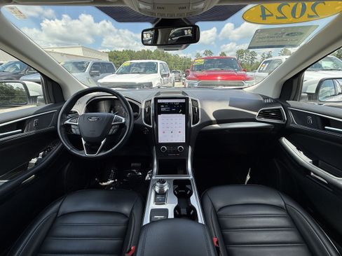 Certified 2024 Ford Edge SEL AWD/4WD image 12