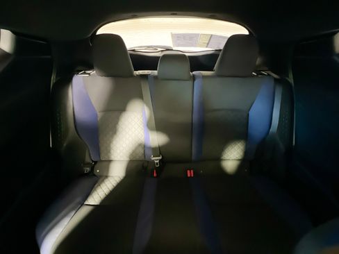 Used 2020 Toyota C-HR XLE image 32