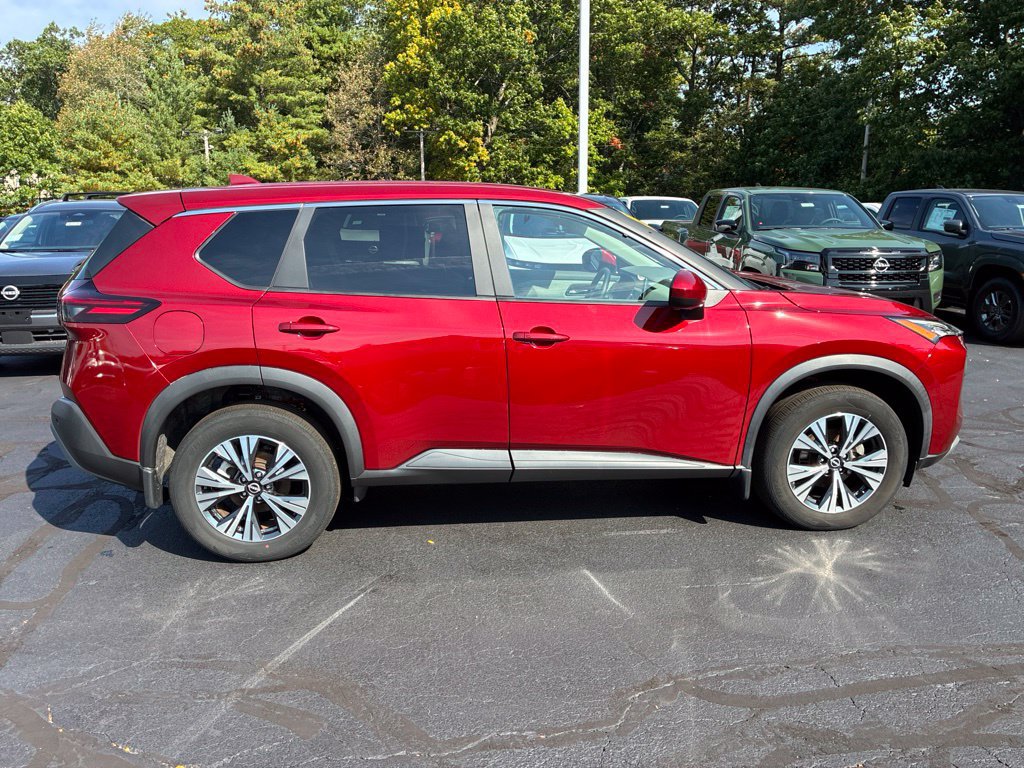 Used 2023 Nissan Rogue SV AWD/4WD image 8
