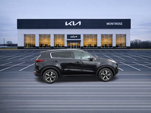 Used 2020 Kia Sportage LX AWD/4WD image 4