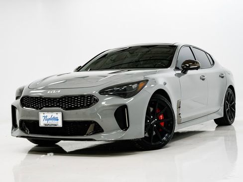 Used 2023 Kia Stinger GT2 image 1