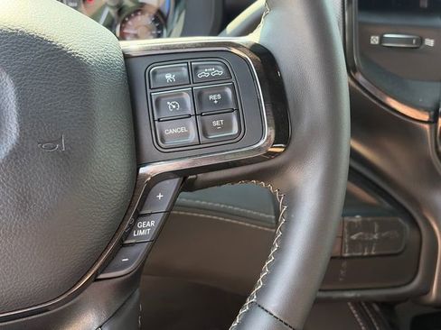 Used 2022 RAM 2500 Limited AWD/4WD image 23