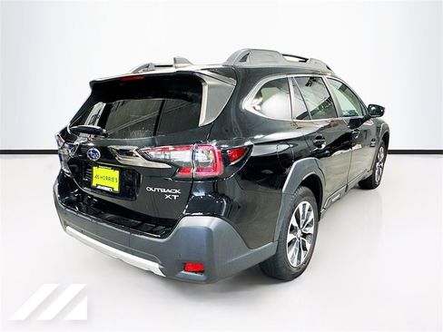 Certified 2023 Subaru Outback Limited XT image 5
