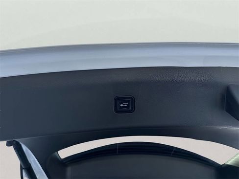 Used 2021 Buick Enclave Avenir image 43