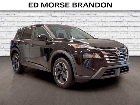 Used 2025 Nissan Rogue SV FWD image 6