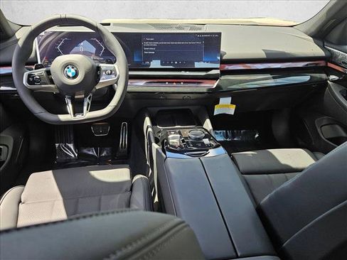 New 2027 BMW 530i xDrive w/ M Sport Package AWD/4WD image 14