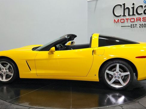 Used 2006 Chevrolet Corvette Coupe w/ Preferred Equipment Group RWD image 7