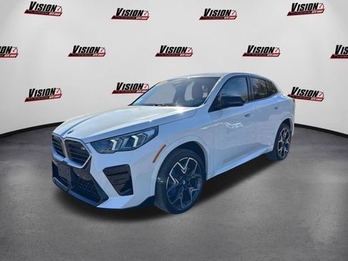 Used 2024 BMW X2 M35i image 1