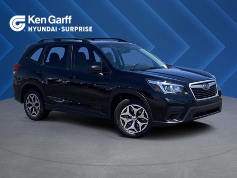 Used 2019 Subaru Forester Premium AWD/4WD image 1