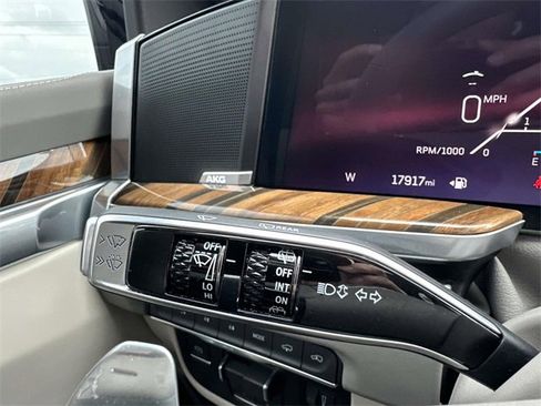 Certified 2025 Cadillac Escalade Sport Platinum w/ LPO, Floor Liner Package image 43