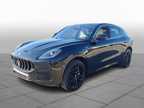 Certified 2024 Maserati Grecale GT image 3