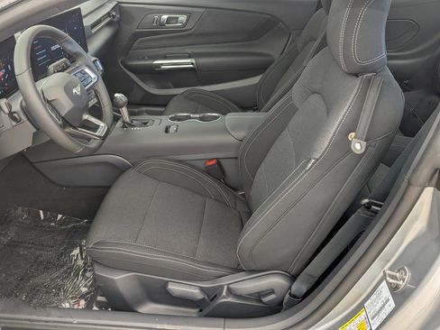 New 2026 Ford Mustang Coupe image 21