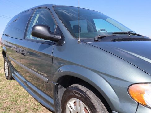 Used 2006 Dodge Grand Caravan SE w/ Popular Equipment Group I image 16