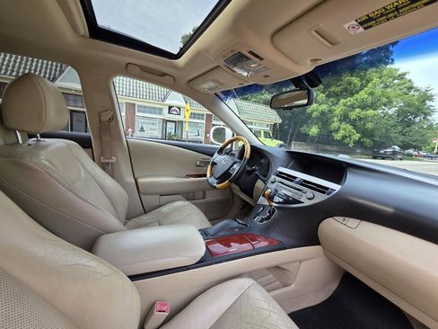 Used 2010 Lexus RX 350 AWD image 22