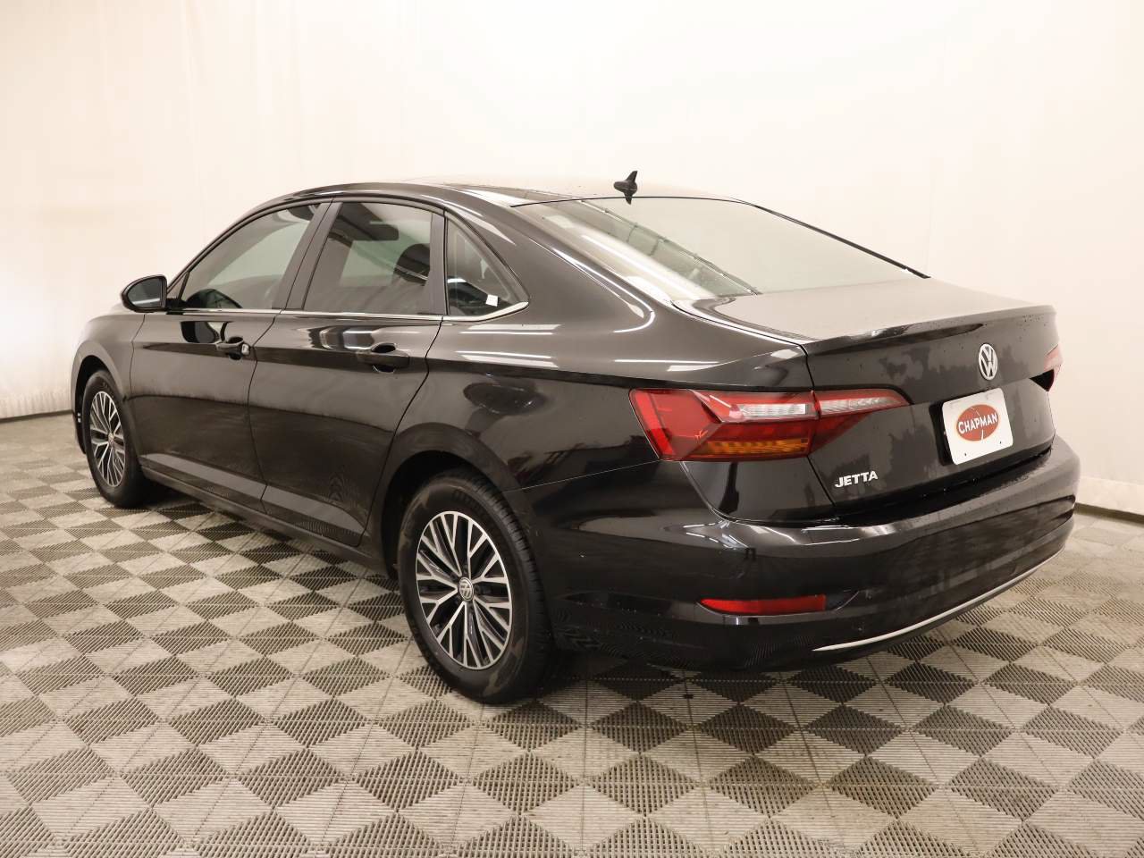 Used 2019 Volkswagen Jetta SE FWD image 3