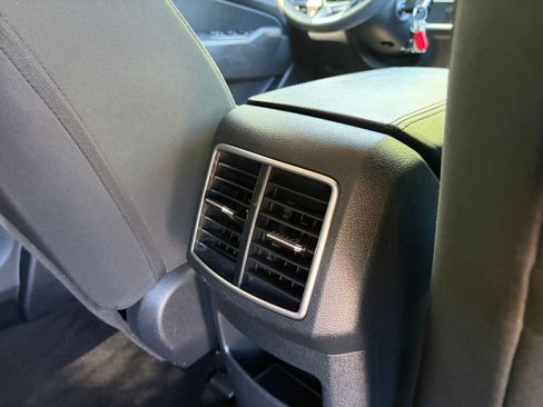 Used 2025 Kia Sportage LX FWD image 22