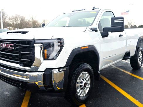 New 2026 GMC Sierra 2500 Pro w/ LPO, GMC Protection Package image 4