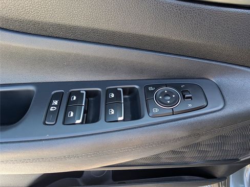 Used 2020 Hyundai Santa Fe SEL w/ Cargo Package image 18