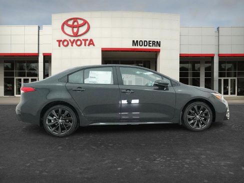 New 2026 Toyota Corolla SE FWD image 11