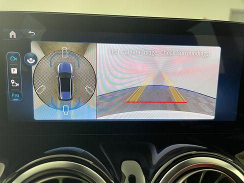 New 2026 Mercedes-Benz GLB 35 AMG 4MATIC image 22