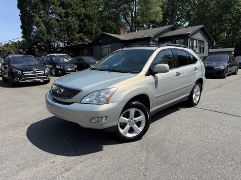 Used 2005 Lexus RX 330 FWD image 1