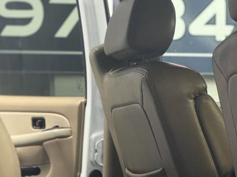 Used 2003 Chevrolet Tahoe LT image 6