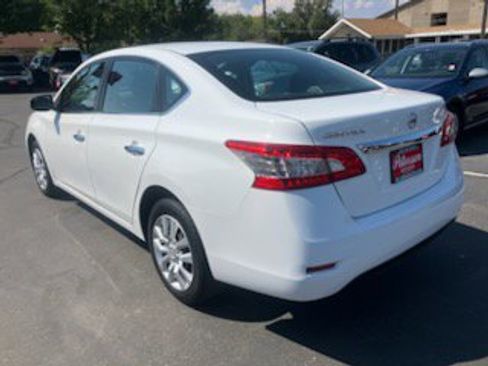 Used 2015 Nissan Sentra S image 3