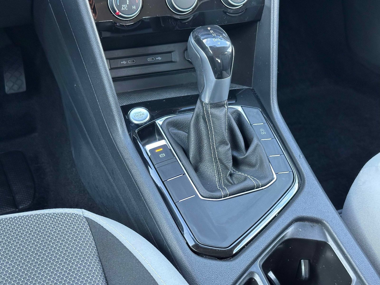 Certified 2023 Volkswagen Taos S FWD image 19